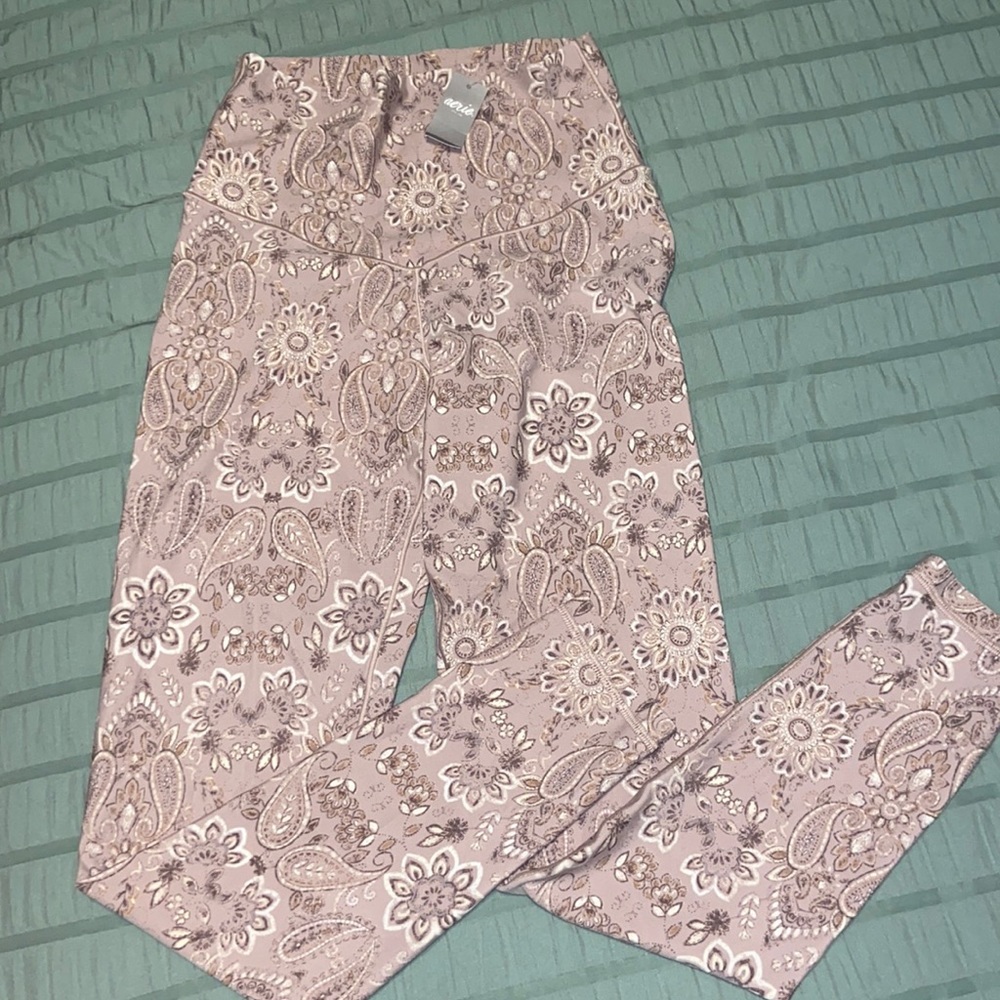 AERIE leggings *brand new*